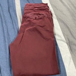 American Eagle red chino paints size 30X30